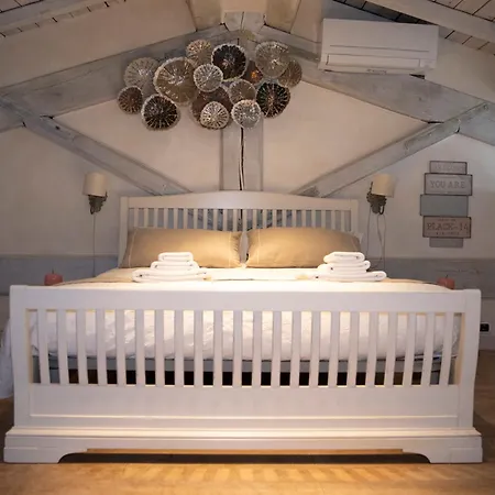 Bed & Breakfast Domus Petra Zagarolo