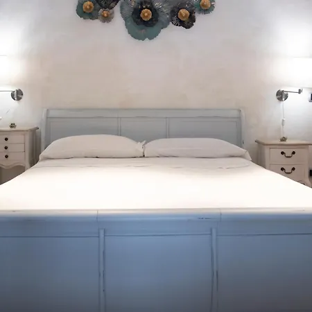 Bed & Breakfast Domus Petra 4*