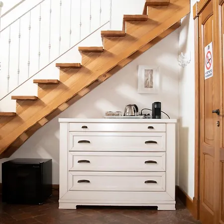 Bed & Breakfast Domus Petra 4*