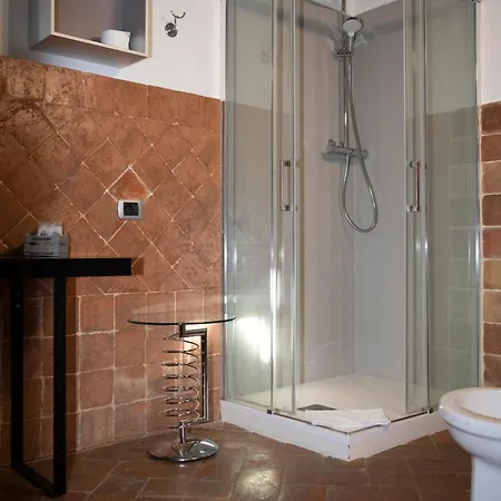 Bed & Breakfast Domus Petra Zagarolo