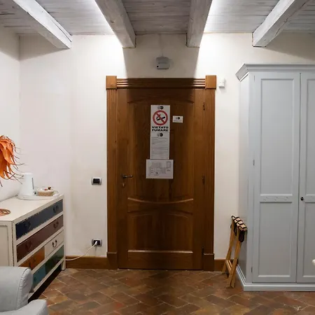 Domus Petra Bed & Breakfast