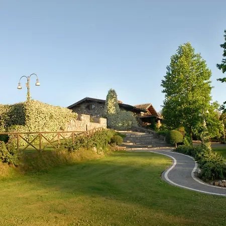 Bed & Breakfast Domus Petra Zagarolo